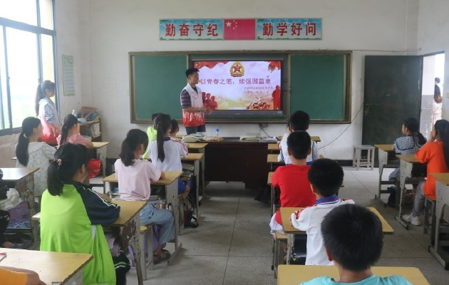 互相促进共同构成立体的点面结合的学校教育管理矩阵 互相促进共同构成立体的点面结合的学校教育管理矩阵