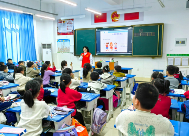 教育是社会的根底而入学公正是整个教育链条起点上的公正 教育是社会的根底而入学公正是整个教育链条起点上的公正