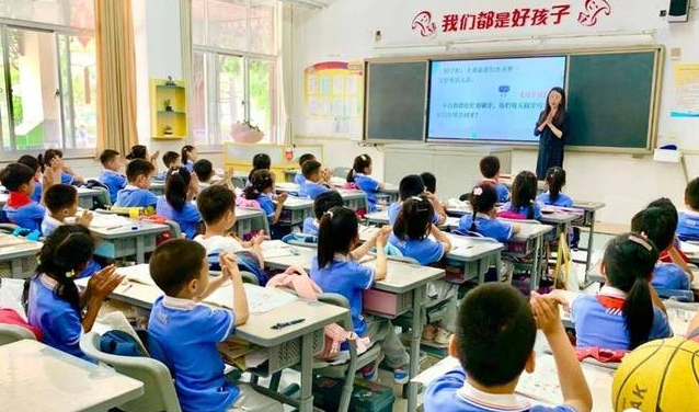 学校试点覆盖学生引导教育回归育人本源促进学生全面发展成才 学校试点覆盖学生引导教育回归育人本源促进学生全面发展成才